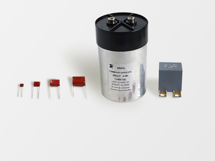 Metallized film capacitors